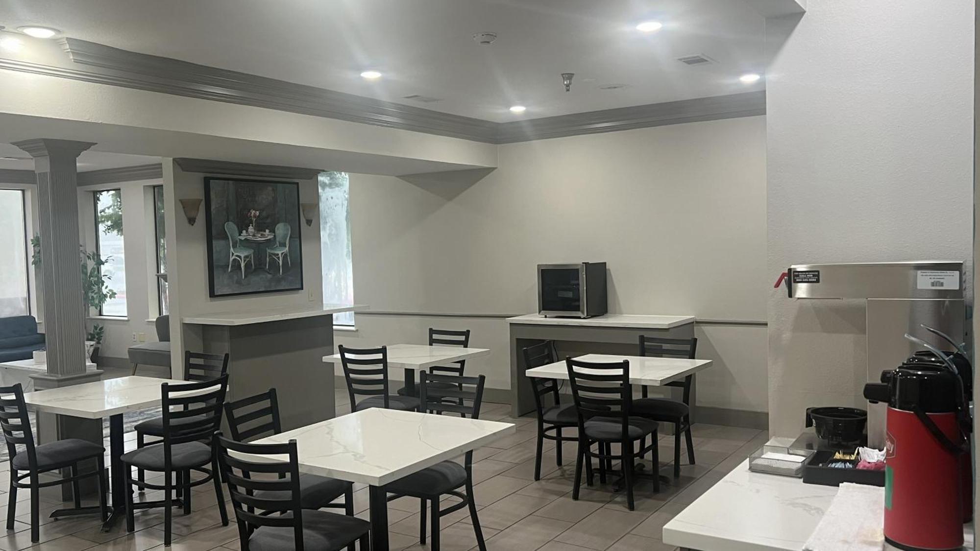 Days Inn By Wyndham Denham Springs-Baton Rouge East Екстер'єр фото