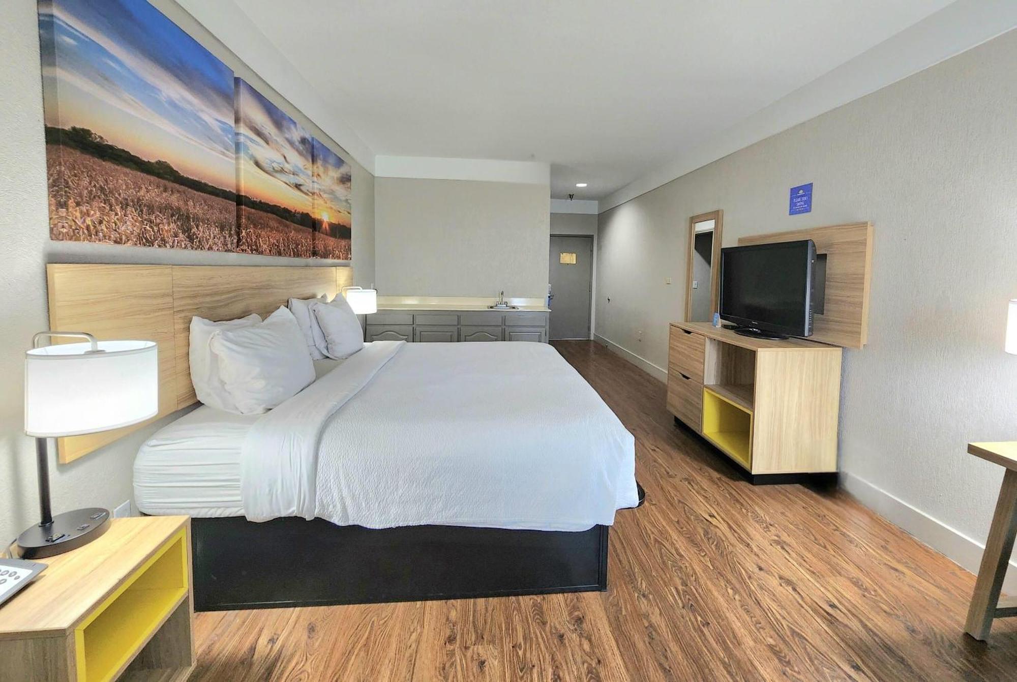 Days Inn By Wyndham Denham Springs-Baton Rouge East Екстер'єр фото